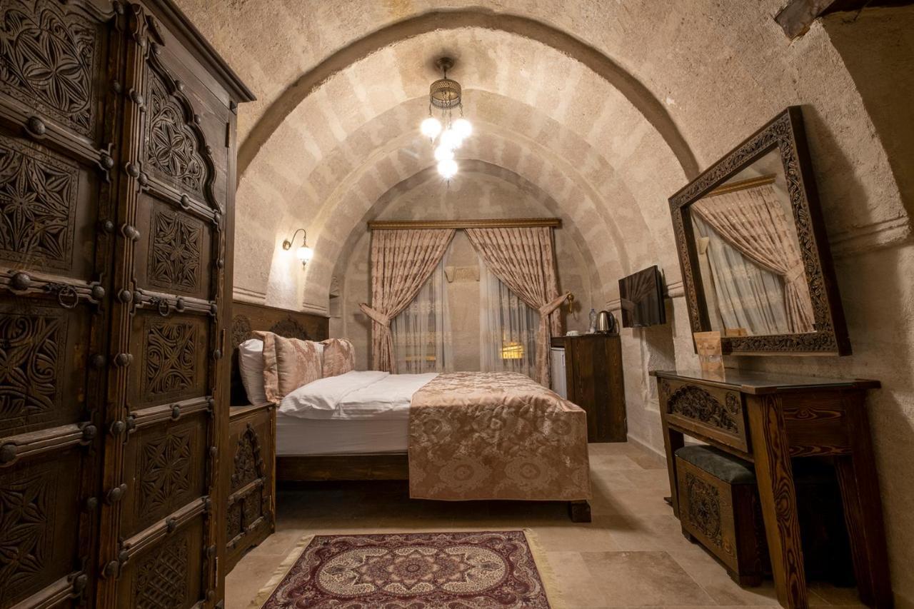 Underground Cave Suites Hotel Goreme Exterior photo