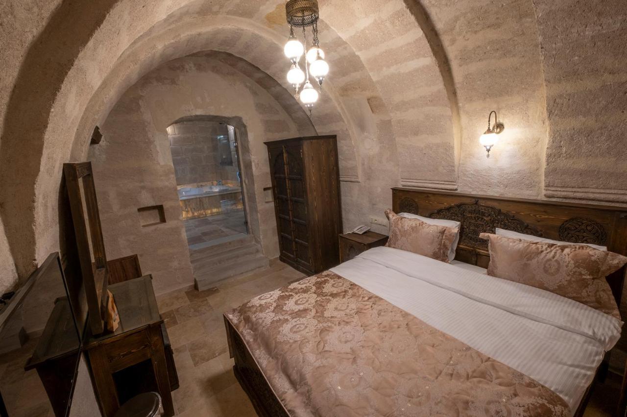 Underground Cave Suites Hotel Goreme Exterior photo