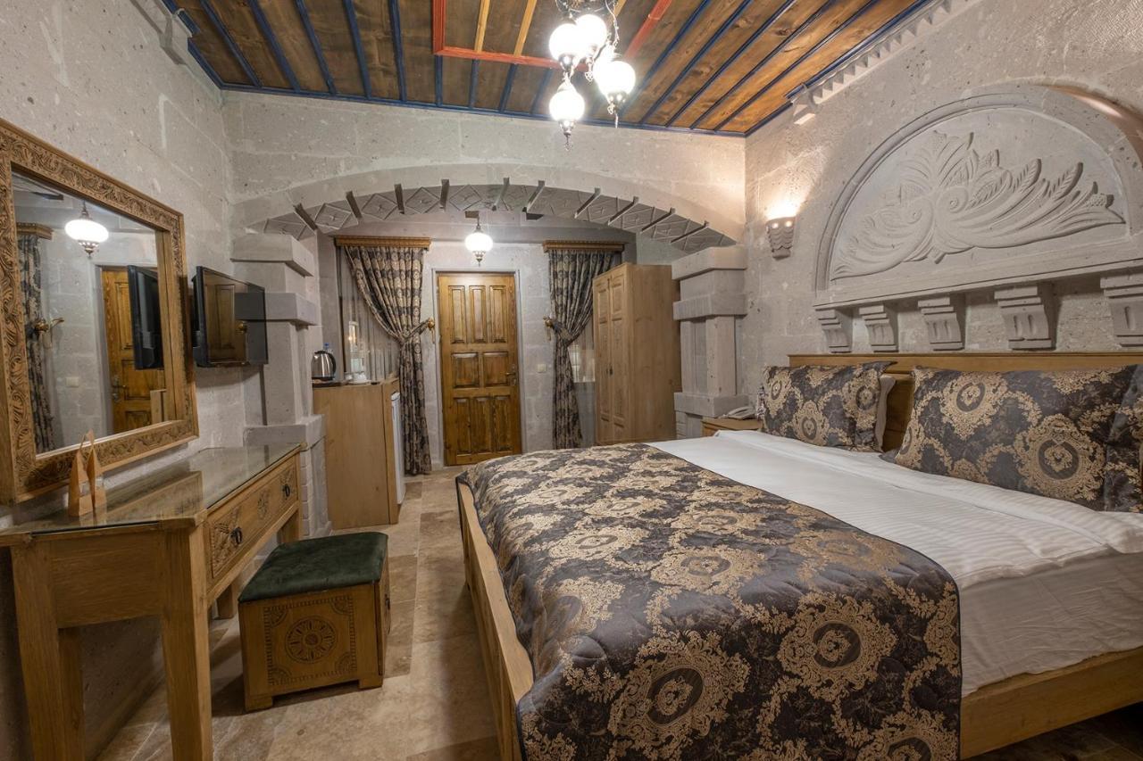 Underground Cave Suites Hotel Goreme Exterior photo