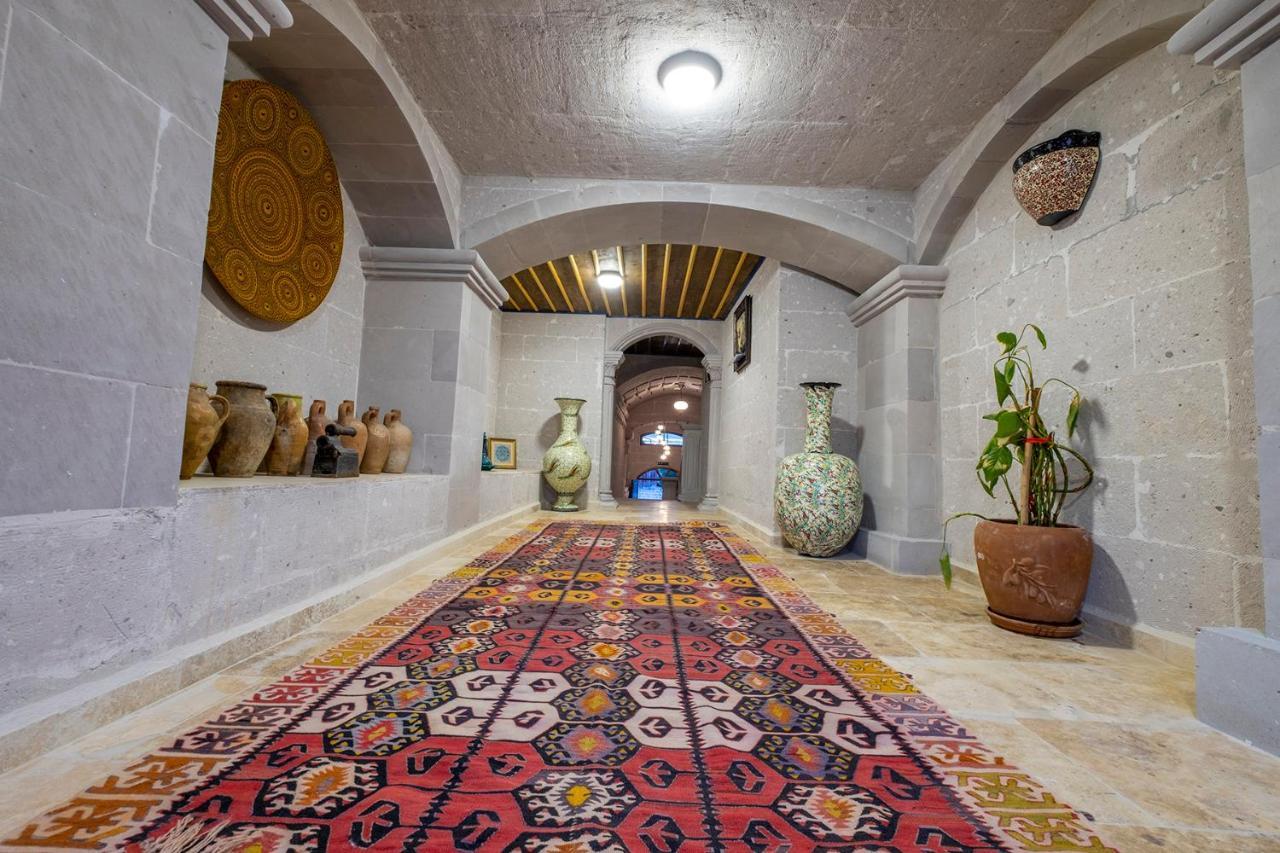 Underground Cave Suites Hotel Goreme Exterior photo