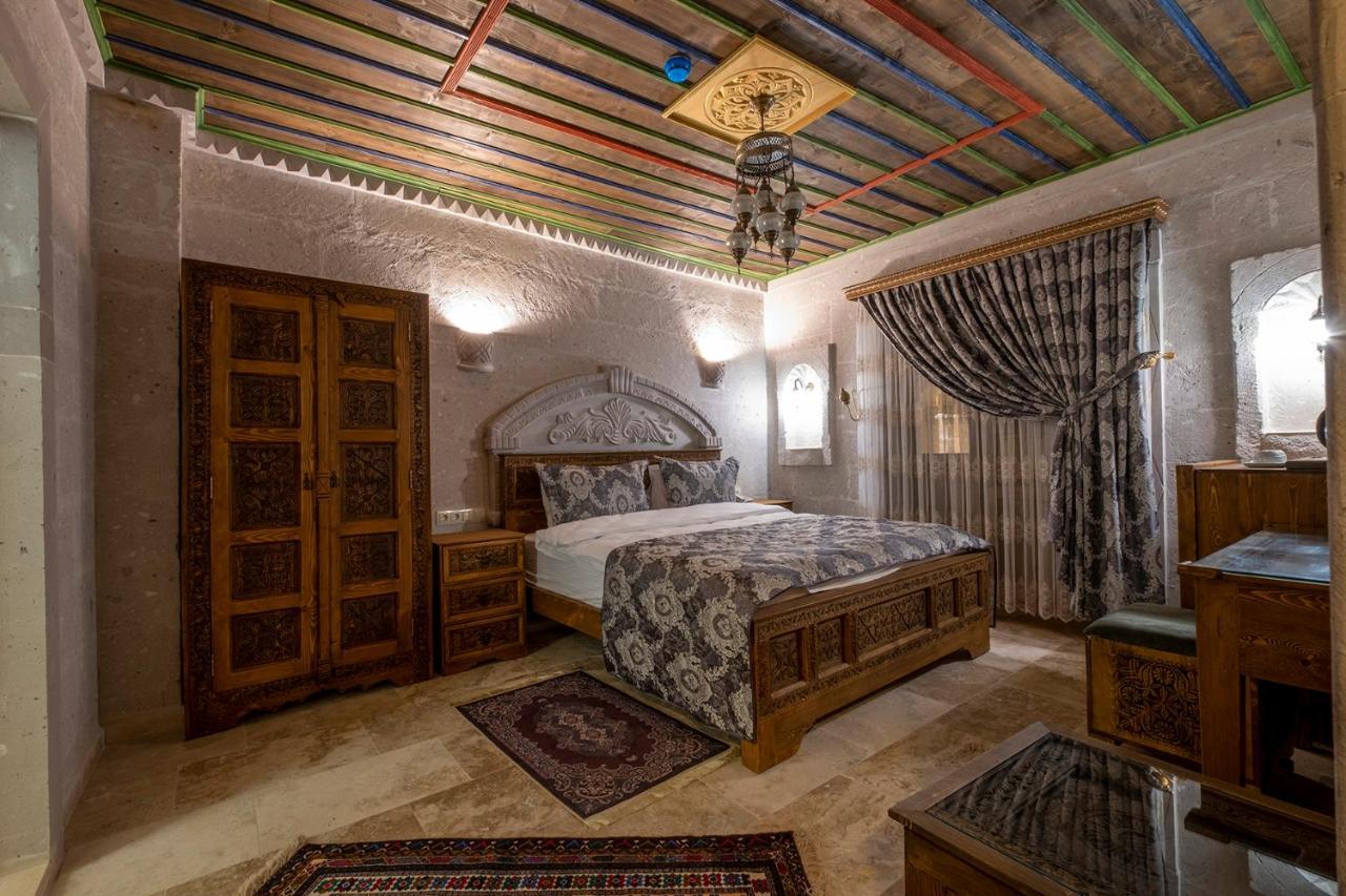 Underground Cave Suites Hotel Goreme Exterior photo